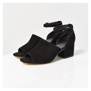 Urban Outfitters Suede Heels